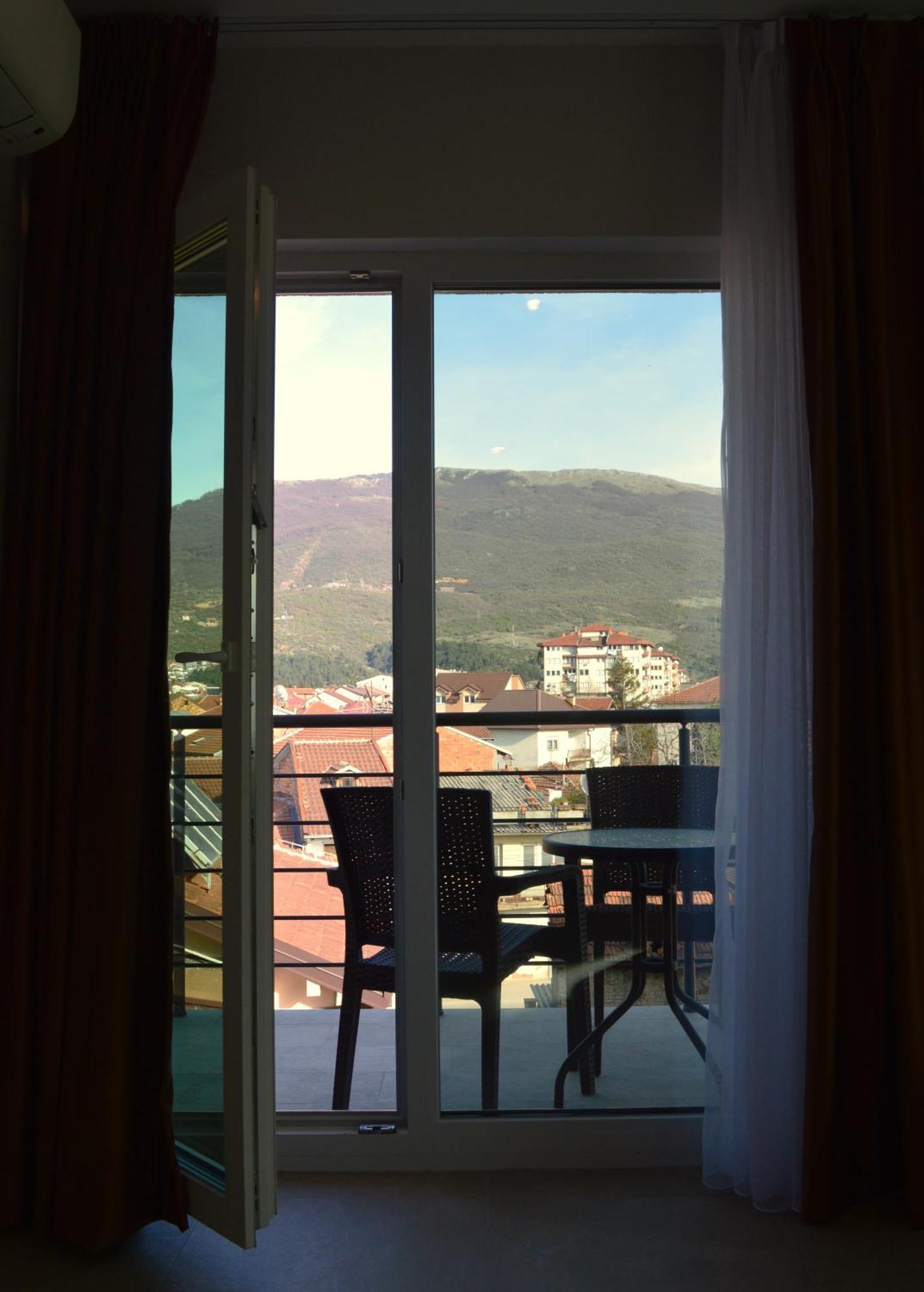 Villa Planta Ochryda Zewnętrze zdjęcie